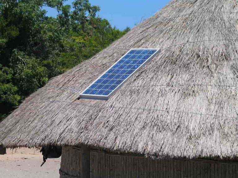 eolienne-kit-solaire-maison