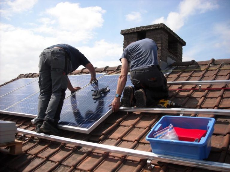 installateurs panneaux solaires