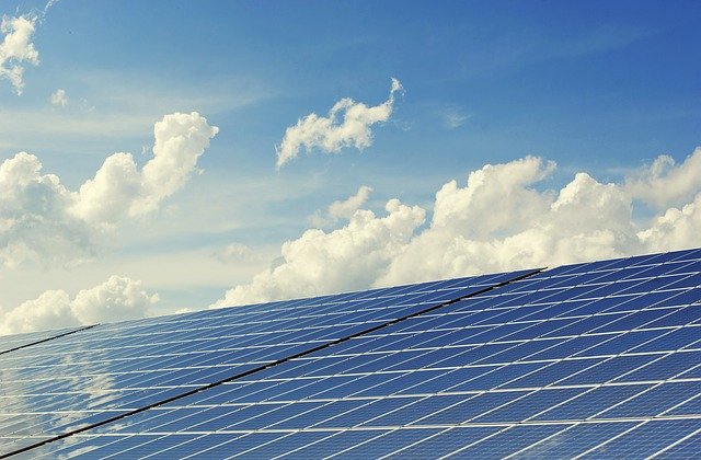 panneaux-solaire-ecologie-min