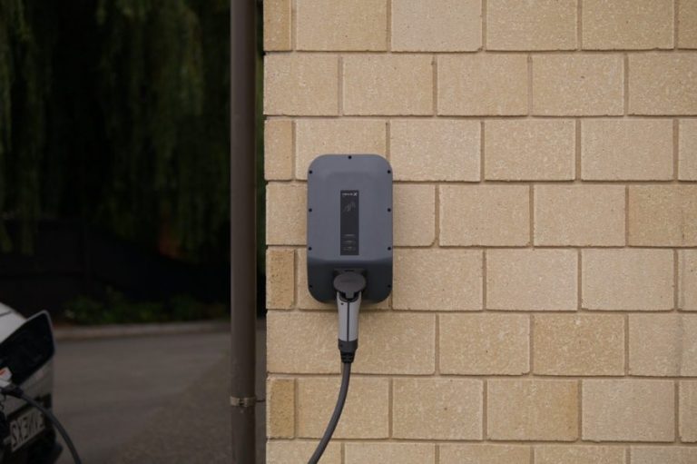 borne murale de recharge de voiture électrique
