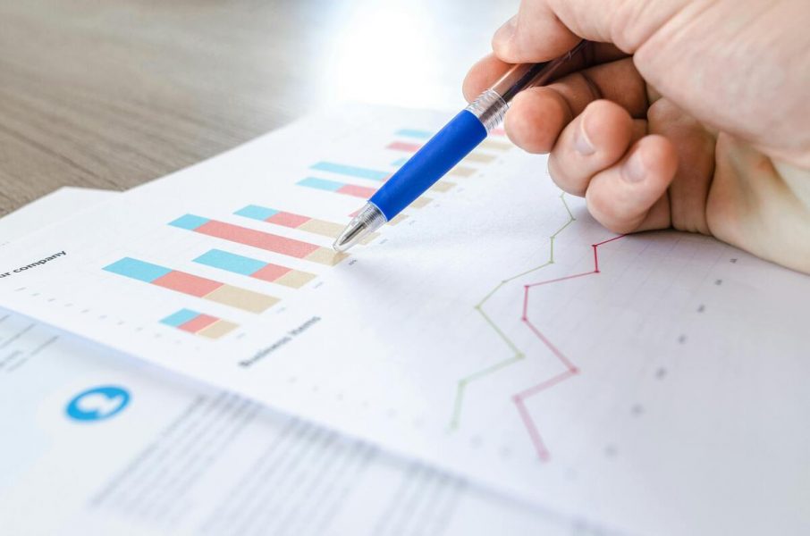 Comparatif entre les micro-onduleurs APS et Enphase