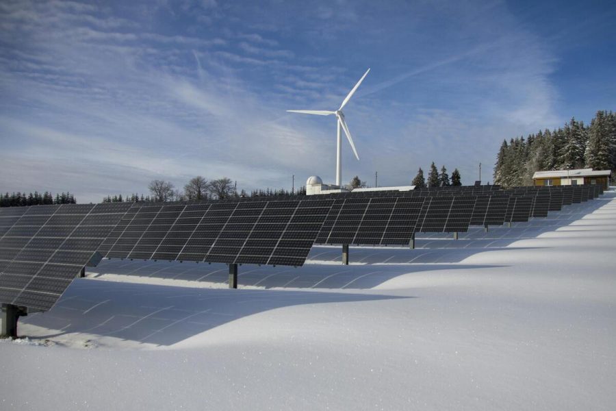 Installer des panneaux solaires au sol