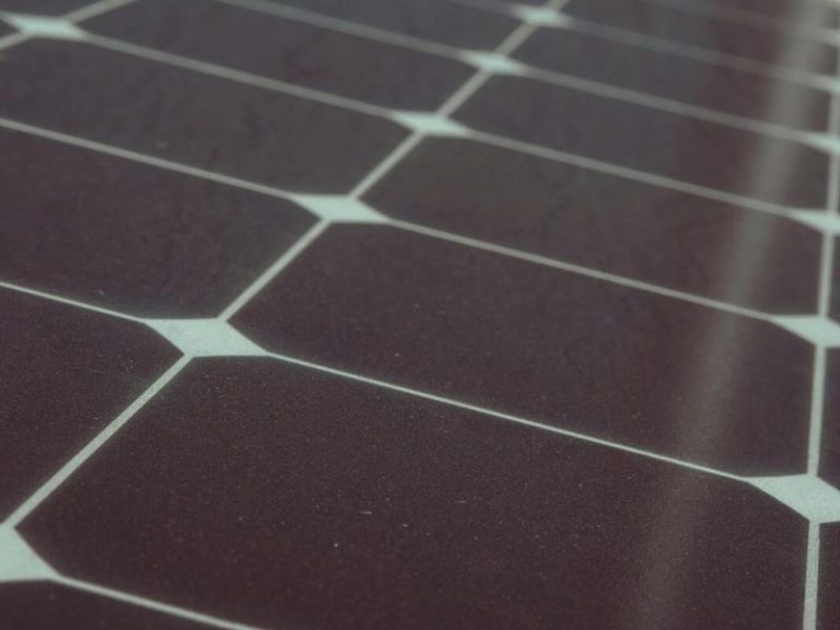 comment stocker l'énergie solaire sans batterie