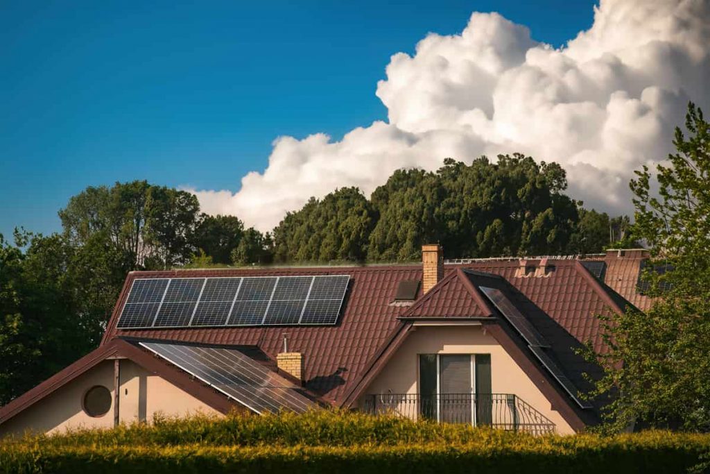 Vérifier le bon fonctionnement d'un panneau solaire photovoltaïque